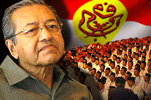 喜欢与否，马哈迪才是巫统党选的关键无影手，决定候选人的命运。神啊！